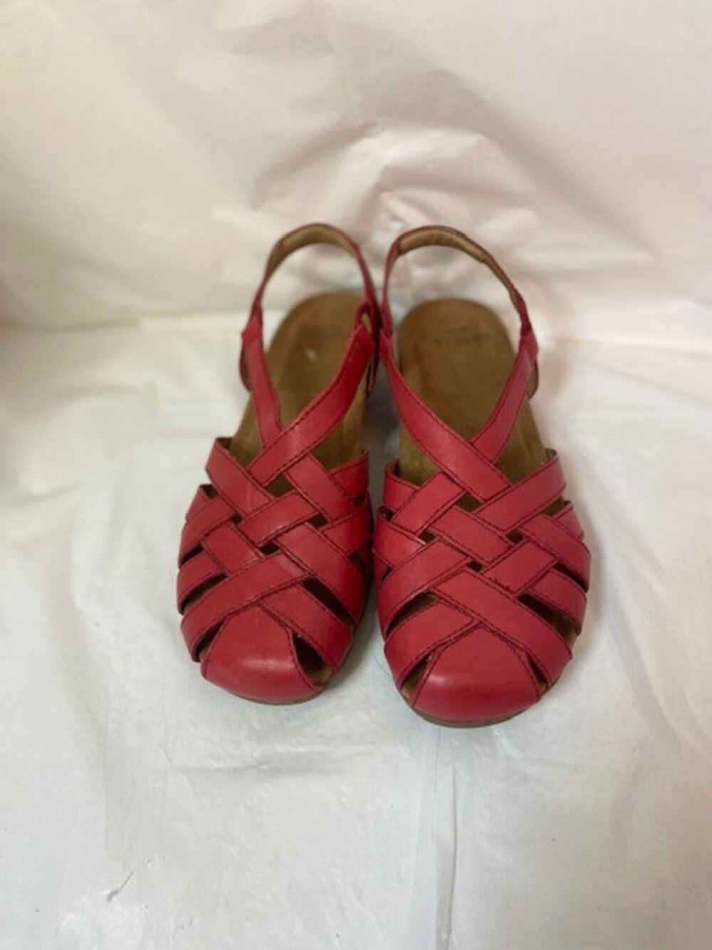 Earth Origins Berri Red Woven Leather Fisherman Sandals, Women's size 7 M